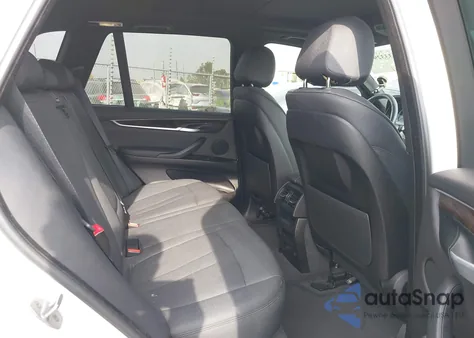 2017 BMW X5 Sdrive35I z USA, uszkodzony, nr VIN 5UXKR2C30H0W43913